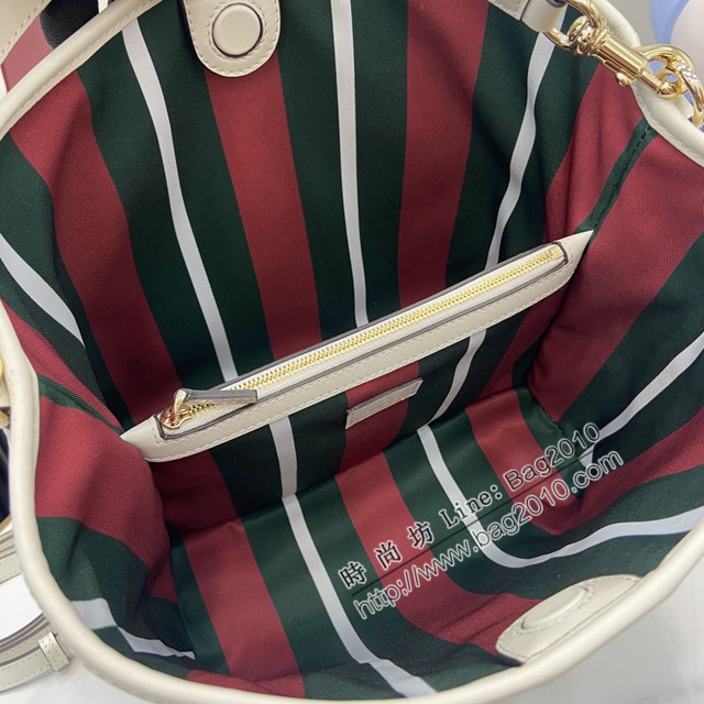 Gucci專櫃古馳最新款Emblem系列小號肩背包 jh2634型號：815103